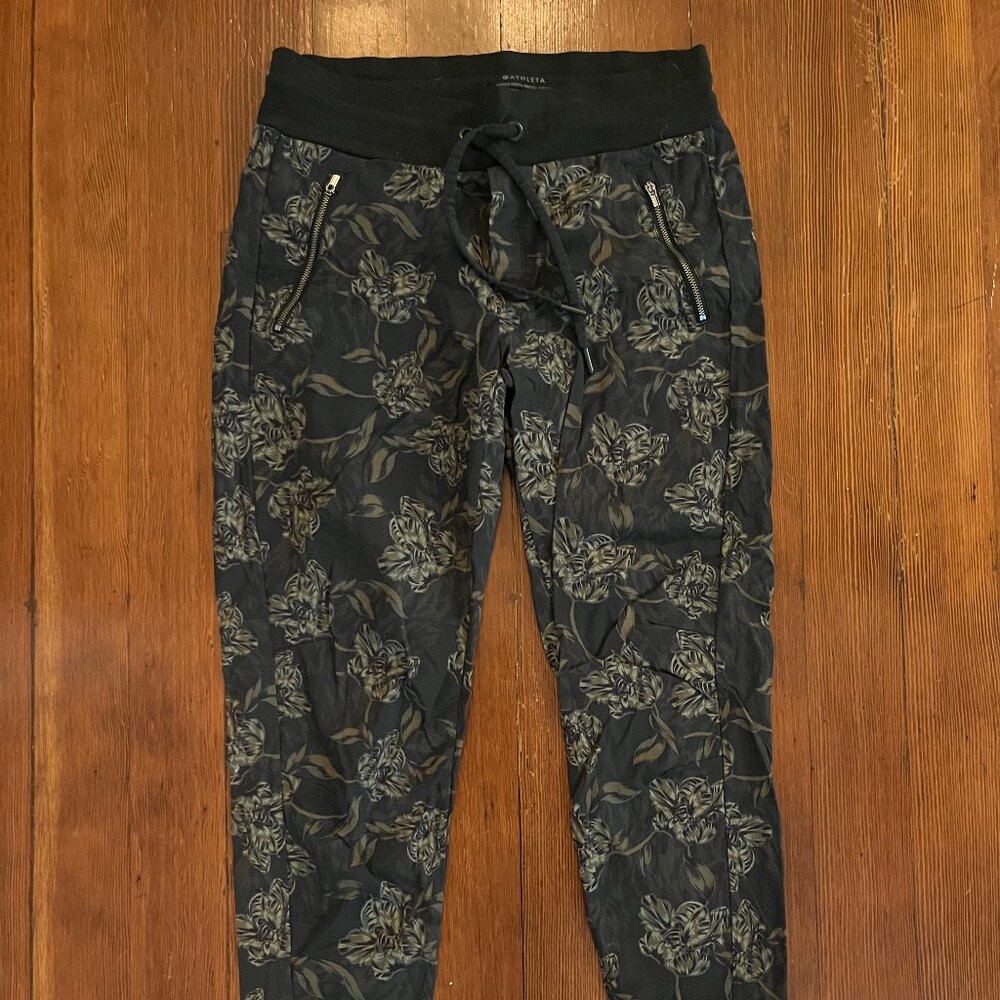 Athleta Trekkie North Printed Jogger - Size 8